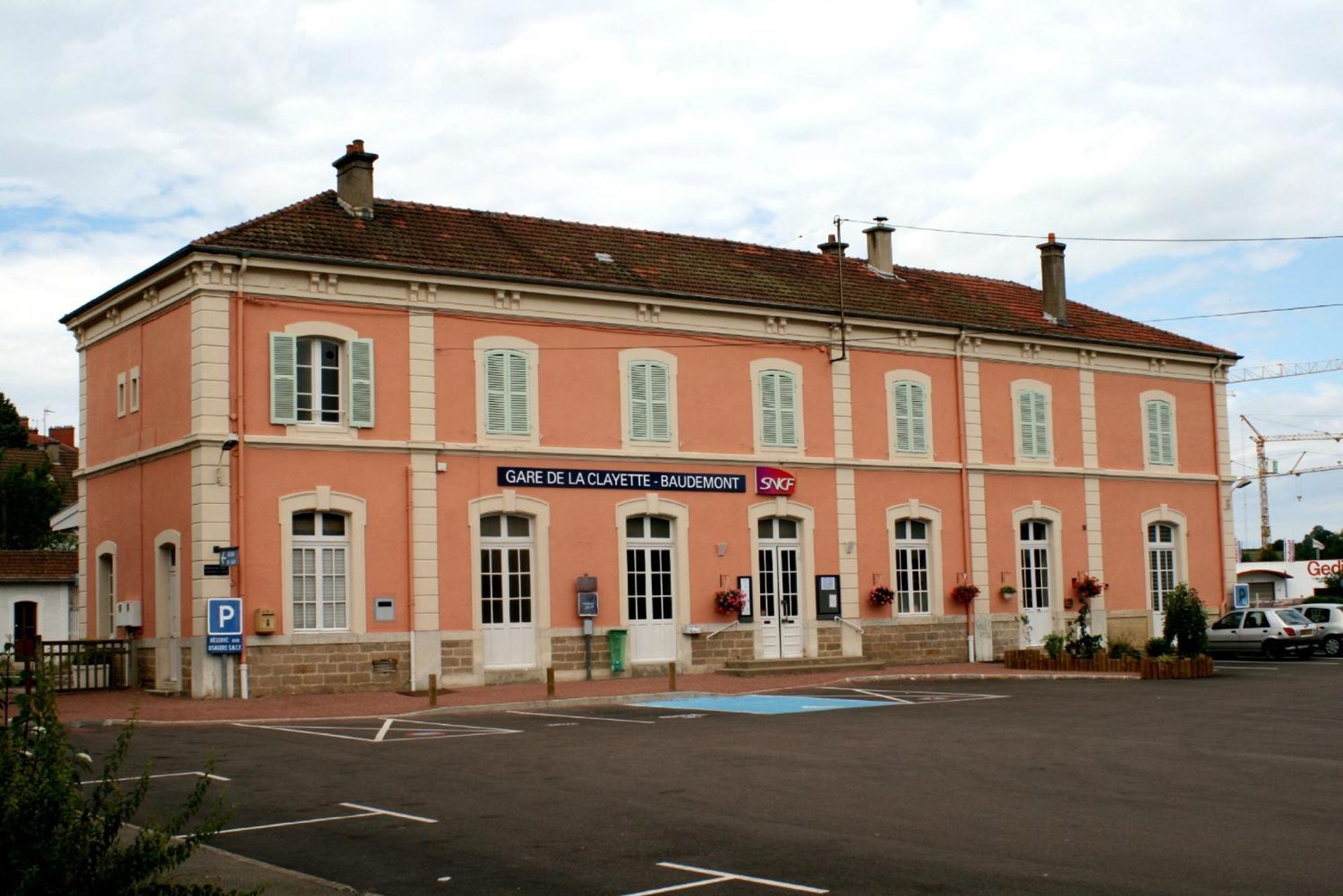 Willa Les Perruchons Ancienne Grange Renovee Avec Soin Ozolles Zewnętrze zdjęcie